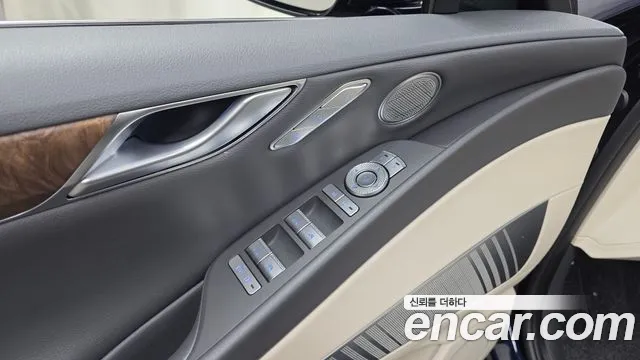 Genesis G80 Бензин 2.5 турбо AWD — Фото автомобиля 28