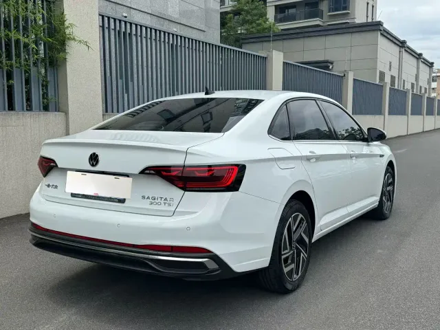 Volkswagen Sagitar — Фото автомобиля 4