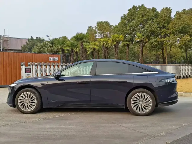 Buick Electra L7 — Фото автомобиля 5