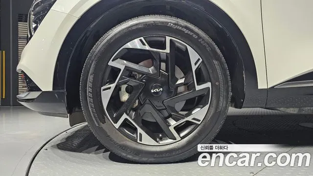 Kia Sportage Generation 5 — Фото автомобиля 5