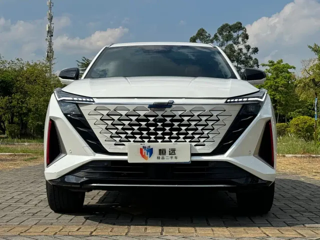 Changan Z6 — Фото автомобиля 2