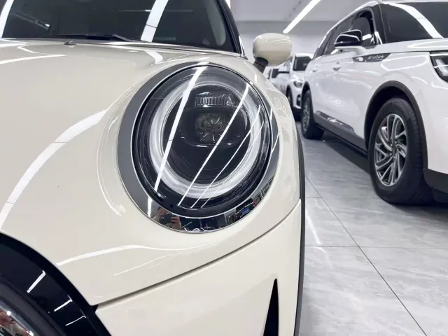 MINI Hatch — Фото автомобиля 24