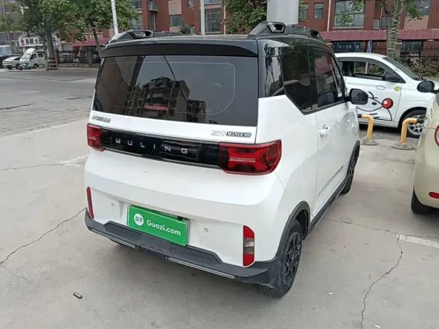 Wuling Hongguang Mini EV — Фото автомобиля 6