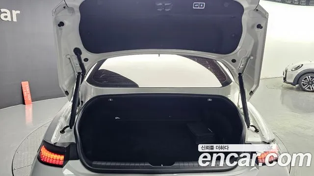 Hyundai Ioniq6 — Фото автомобиля 20