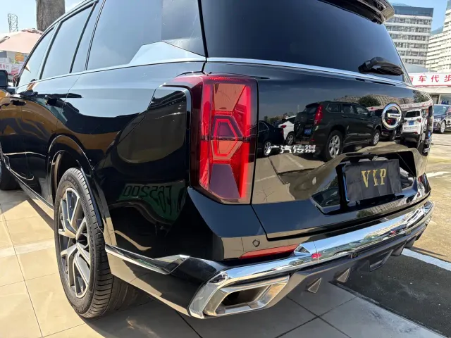 GAC Trumpchi GS8 — Фото автомобиля 8
