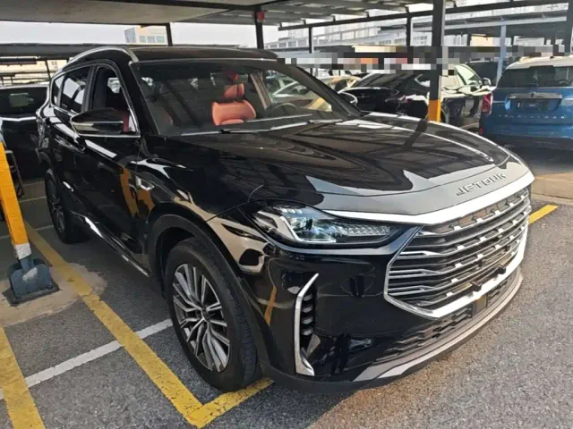Jetour X70 Plus — Фото автомобиля 3