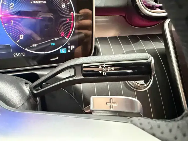 Mercedes-Benz C-Class — Фото автомобиля 20