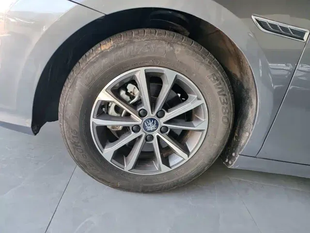 BYD Qin PLUS — Фото автомобиля 22