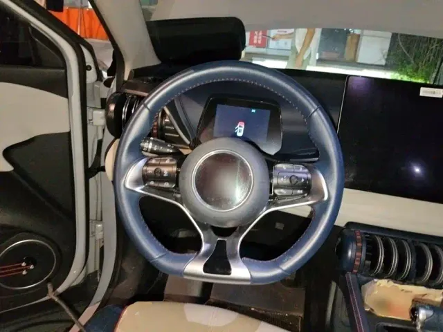 BYD Yuan PLUS — Фото автомобиля 6