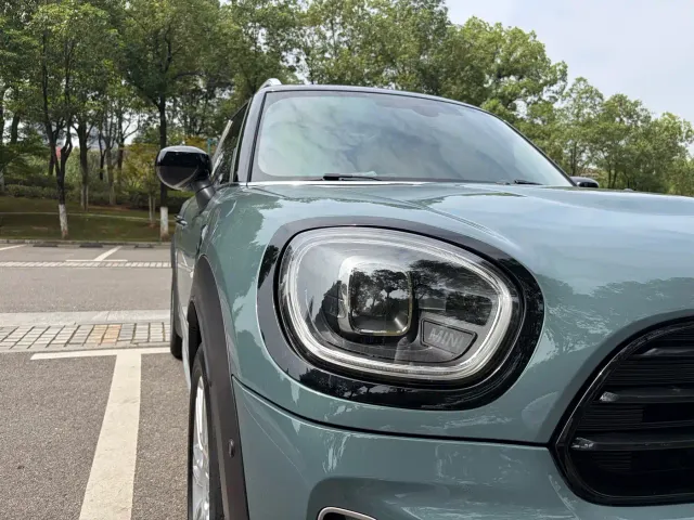 MINI Countryman — Фото автомобиля 8