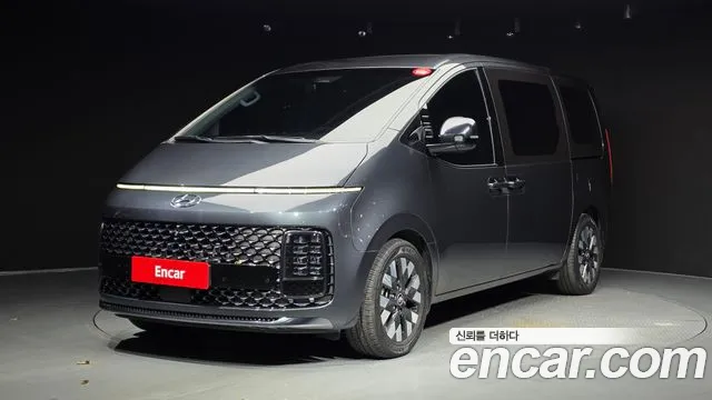 Фотография автомобиля — Hyundai Staria