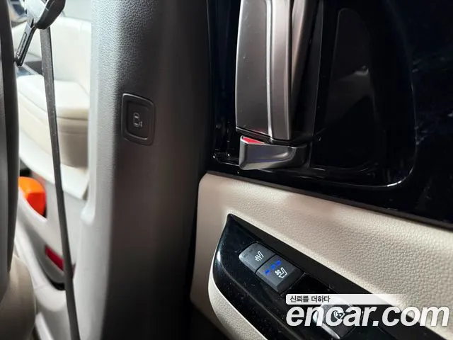 Kia Canival Carnival 4 поколение Дизель 9 мест Hi-Limousine — Фото автомобиля 11