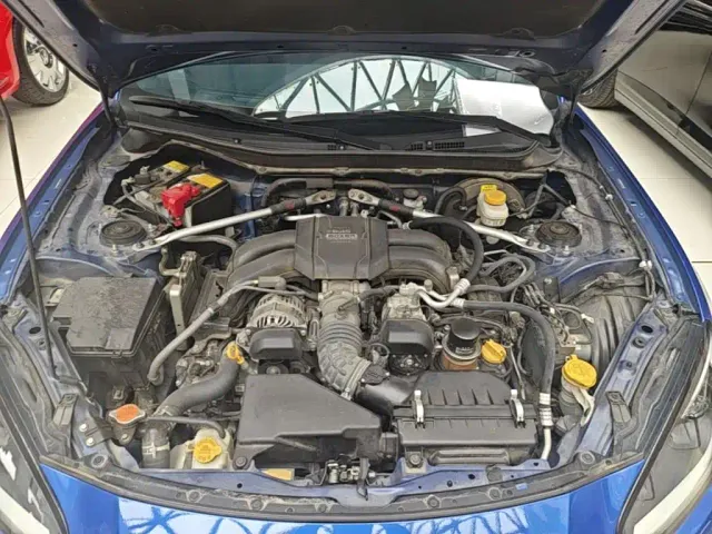 Subaru BRZ — Фото автомобиля 19