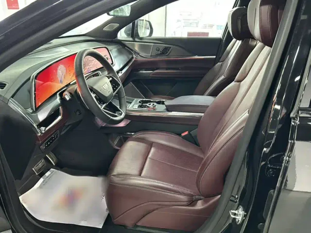 Cadillac XT5 — Фото автомобиля 6