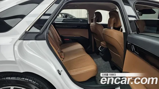 Hyundai Grandeur GN7 — Фото автомобиля 17