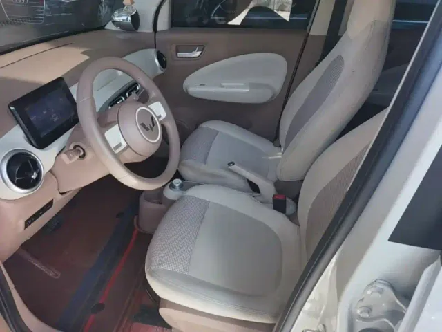 Wuling Hongguang Mini EV — Фото автомобиля 14