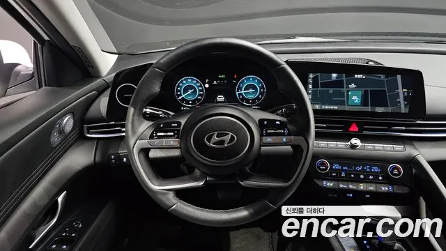 Hyundai Avante — Фото автомобиля 12