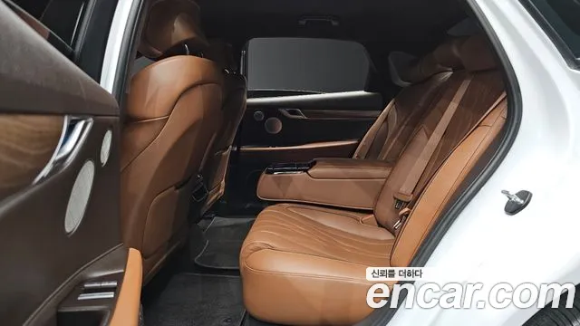 Genesis G80 Electrified G80 (RG3) — Фото автомобиля 9