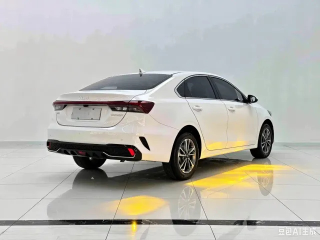 Kia K3 — Фото автомобиля 6