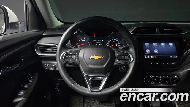 Chevrolet Trailblazer — Фото автомобиля 13