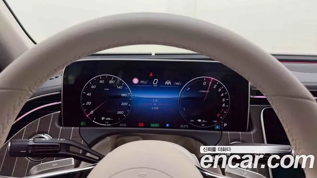 Mercedes-Benz E-Class — Фото автомобиля 15