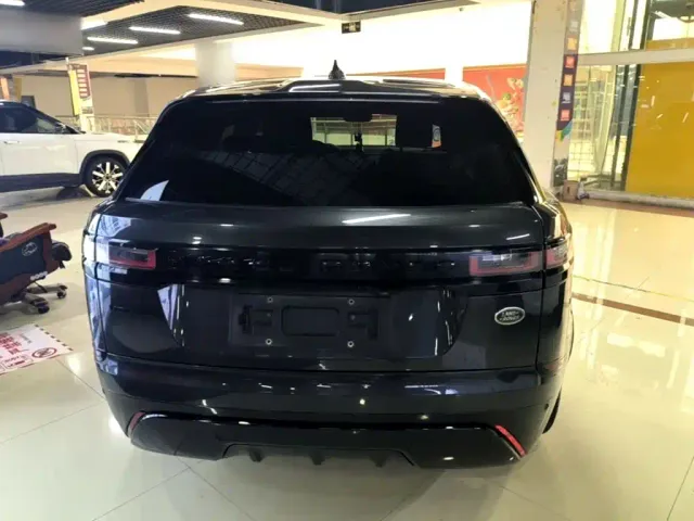 Land Rover Range Rover Velar — Фото автомобиля 3