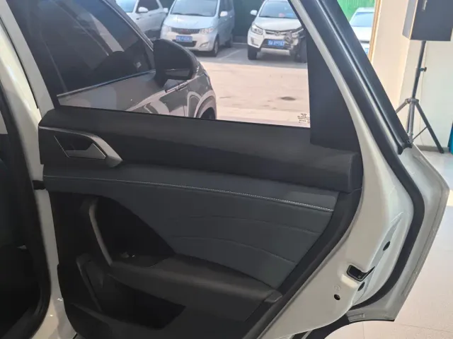 Volkswagen Tharu — Фото автомобиля 11