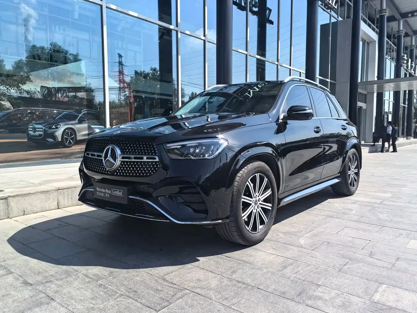 Фотография автомобиля — Mercedes-Benz Mercedes-Benz GLE
