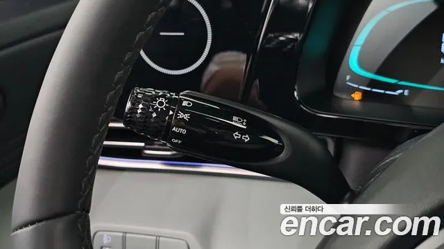 Hyundai AVANTE Новый Avante (CN7) — Фото автомобиля 25