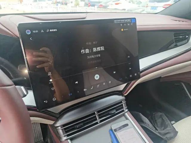 BYD Seal 07 DM-i — Фото автомобиля 12