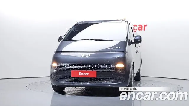 Hyundai Staria — Фото автомобиля 3