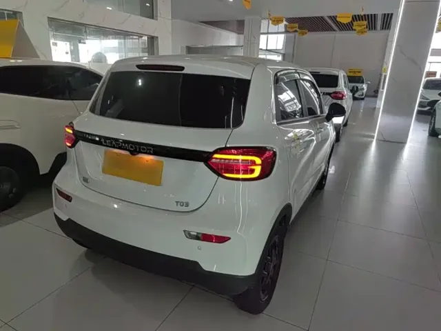 Leapmotor Leapmotor T03 2023 310 Light Edition — Фото автомобиля 6