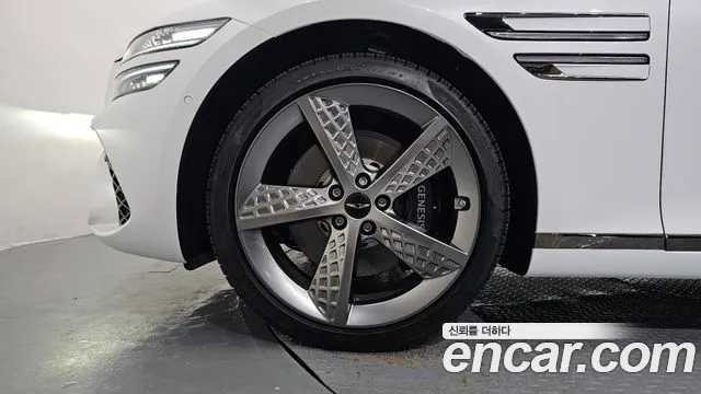 Genesis G80 RG3 — Фото автомобиля 5
