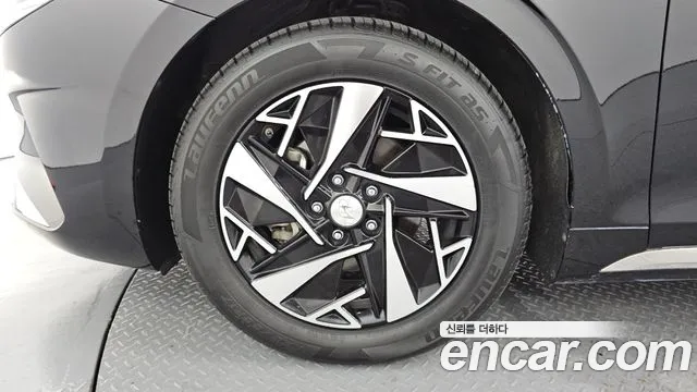 Hyundai Grandeur — Фото автомобиля 5