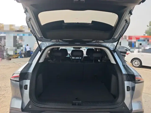Baojun Yunhai — Фото автомобиля 18