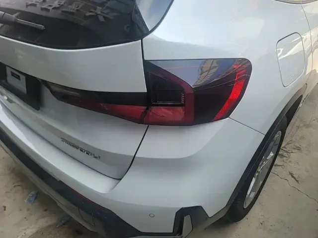 BMW X1 — Фото автомобиля 7