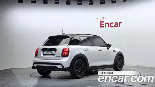 MINI Cooper — Фото автомобиля 2
