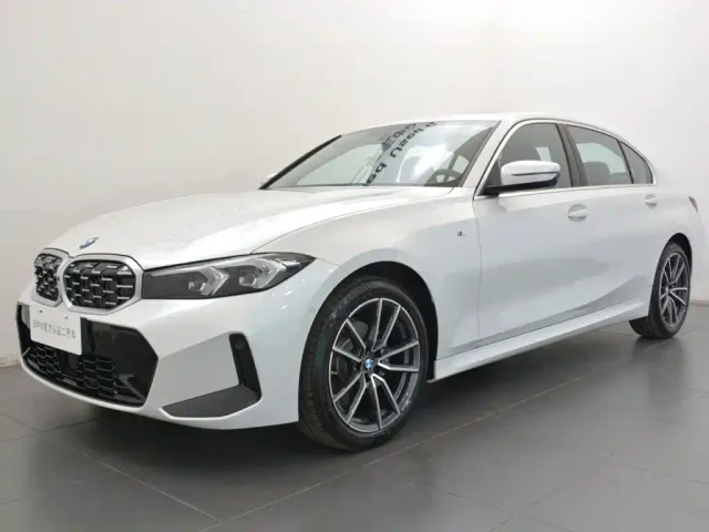 BMW 3 Series — Фото автомобиля 7