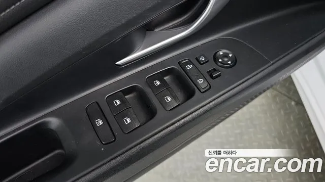 Hyundai Avante CN7 — Фото автомобиля 26