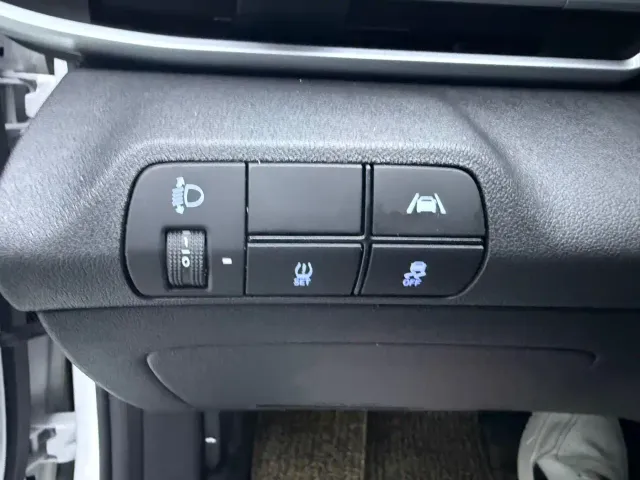 Hyundai Elantra — Фото автомобиля 16