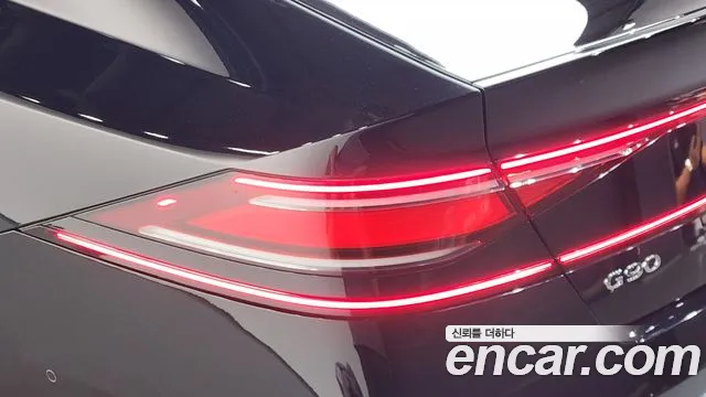 Genesis G90 Бензин 3.5 турбо AWD — Фото автомобиля 22