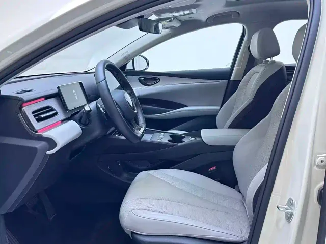 BYD Seal 06 DM-i Touring — Фото автомобиля 4