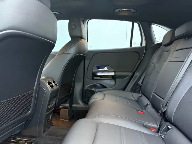 Mercedes-Benz GLA-Class — Фото автомобиля 10