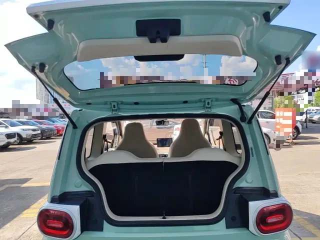 Wuling Hongguang Mini EV — Фото автомобиля 14
