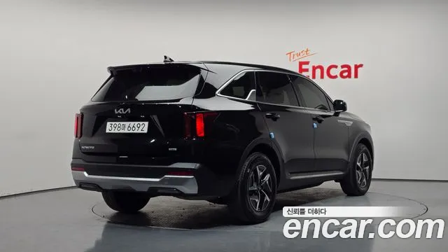 Kia Sorento — Фото автомобиля 2