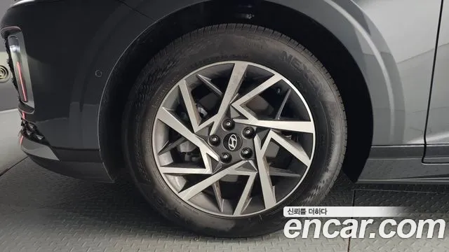 Hyundai Grandeur Grandeur (GN7) 2.5 Бензин 2WD — Фото автомобиля 5