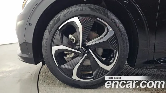 Kia EV6 — Фото автомобиля 5