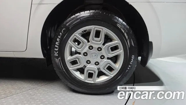 Hyundai Staria — Фото автомобиля 6