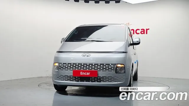 Hyundai Staria Staria Tourer 11 мест — Фото автомобиля 3