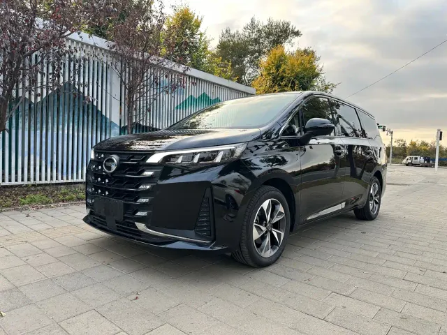 Фотография автомобиля — GAC Trumpchi M6
